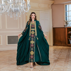 Embroidered Evening Abaya – Luxury Two-Piece Robe Set